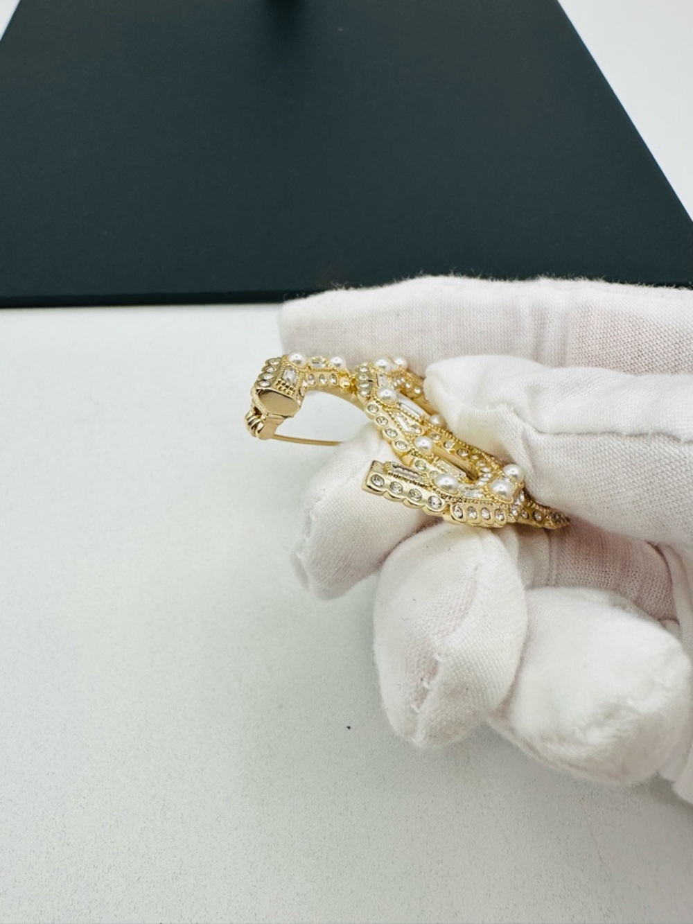 Chanel Crystal Rhinestone Brooch Vintage - Picture 8 of 12